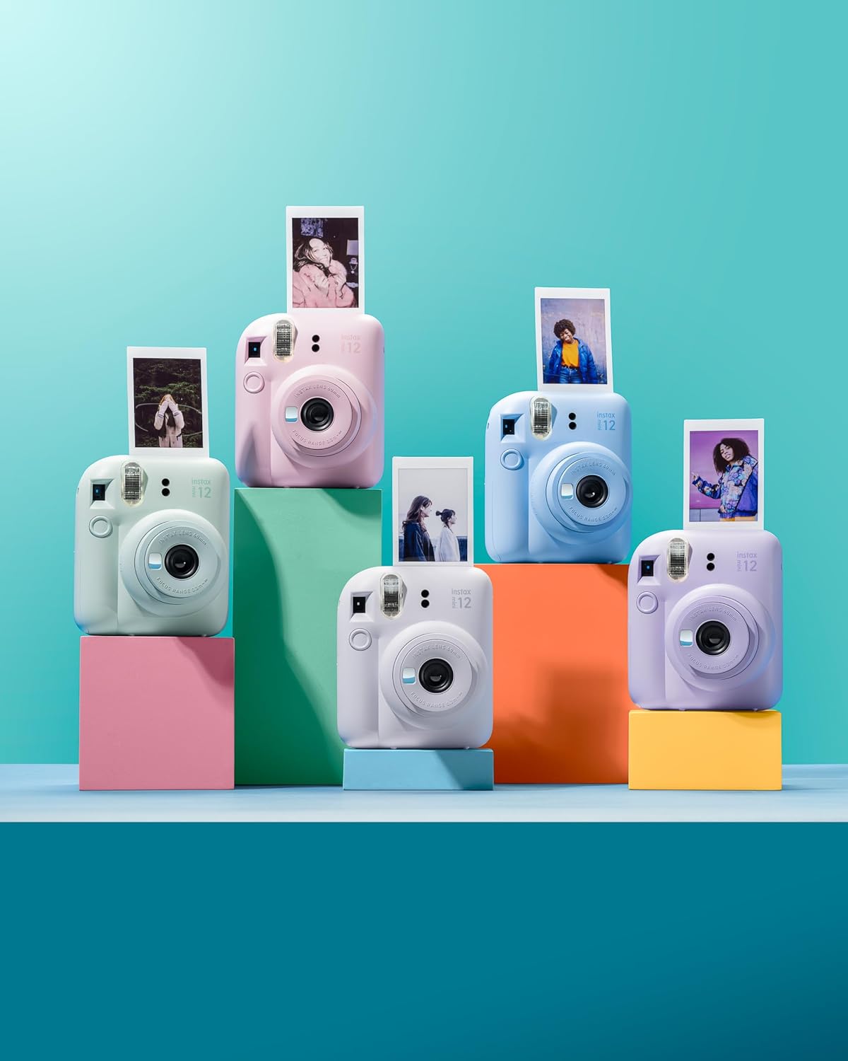 INSTAX Mini 12 Sofortbildkamera Clay-White